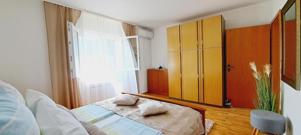 Apartments Darija & Pero Пучишча Экстерьер фото