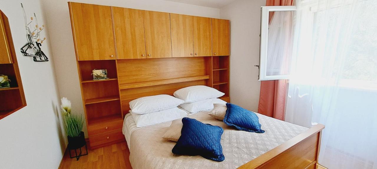 Apartments Darija & Pero Пучишча Экстерьер фото